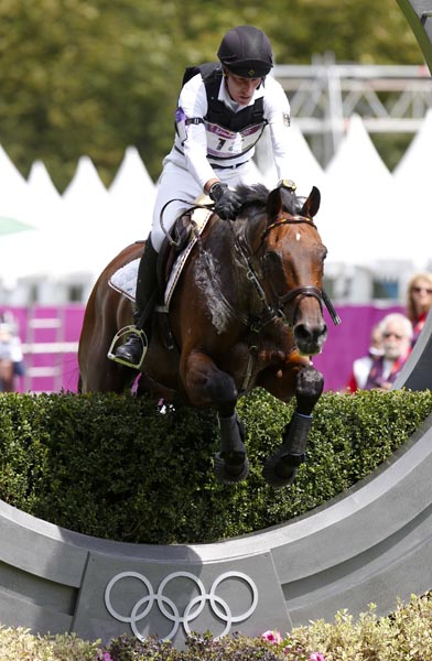 London_jr_300712_0222 2. Team-Reiter mit sicherer Runde: Dirk Schrade und King Artus